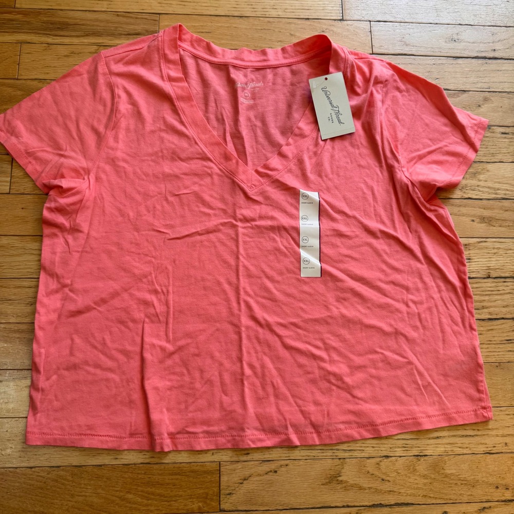 Universal Thread Womens XXL V-Neck T-Shirt Rhythmic Pink Cotton Short Sleeve